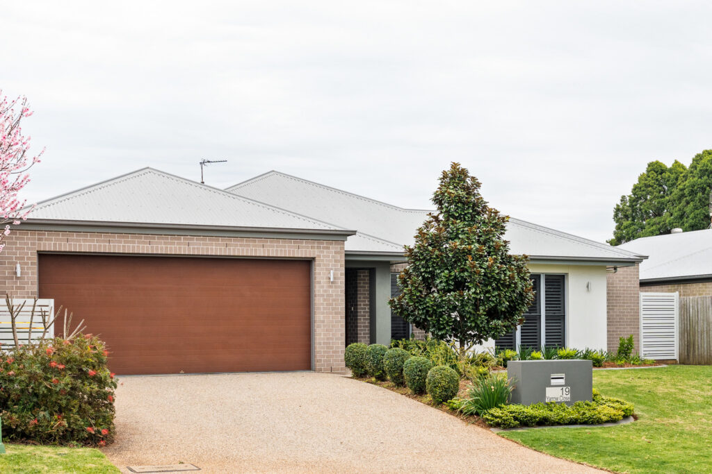 Sold - 19 Yarrow Close - New Property in Middle Ridge - Real Estate by Heston Marino