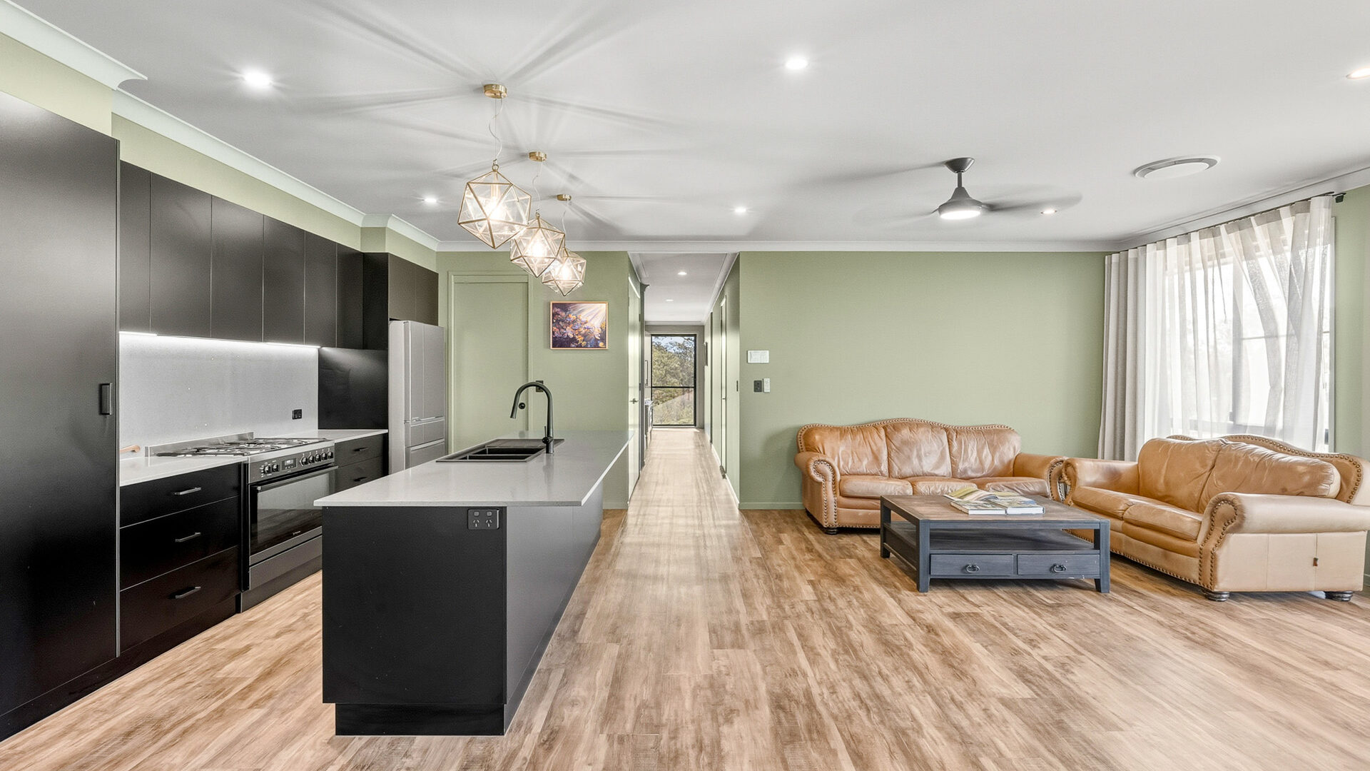 Sold - 26 Daintree Crescent - New Property in Meringandan West - Real Estate by Heston Marino