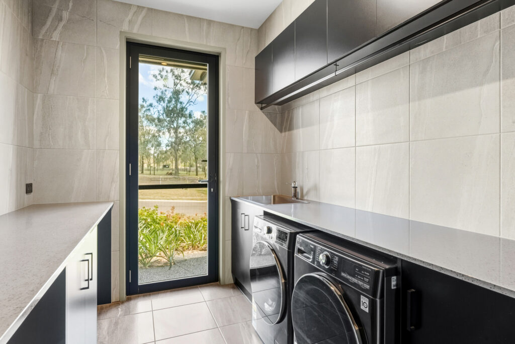 Sold - 26 Daintree Crescent - New Property in Meringandan West - Real Estate by Heston Marino