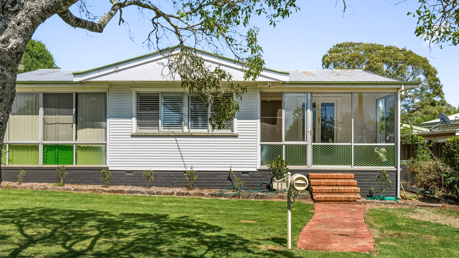 Sold - 11 Leawarra Street - New Property in Wilsonton - Real Estate by Joshua Williams