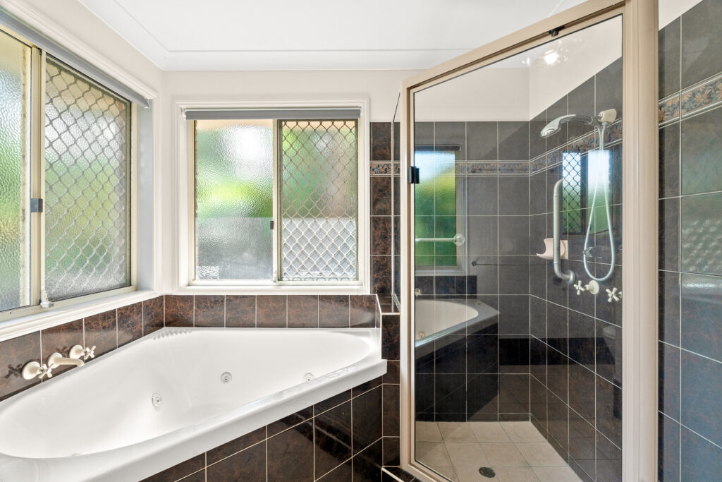 Sold - 21 Degan Court - New Property in Middle Ridge - Real Estate by Heston Marino