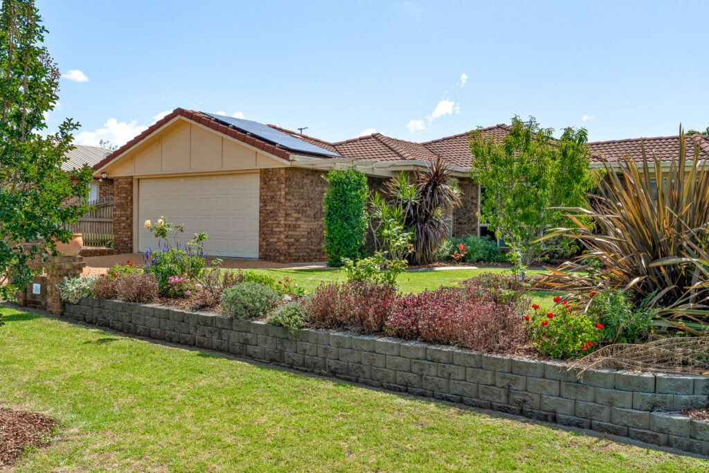 Sold - 21 Degan Court - New Property in Middle Ridge - Real Estate by Heston Marino