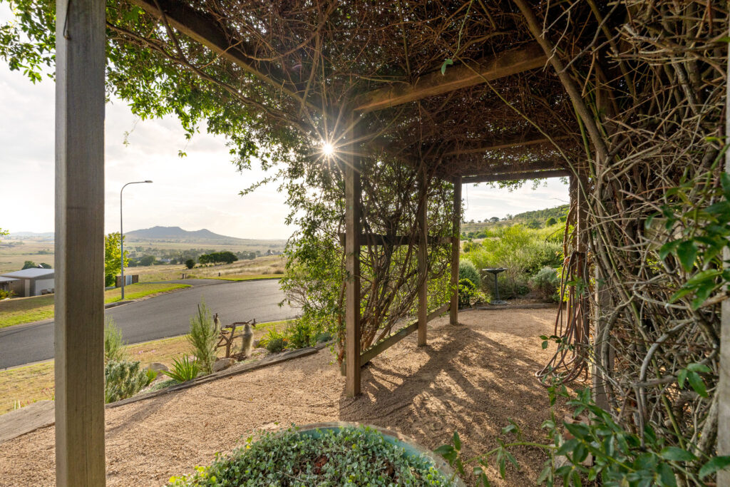 Sold - 13 Panorama Crescent - New Property in Gowrie Junction - Real Estate by 