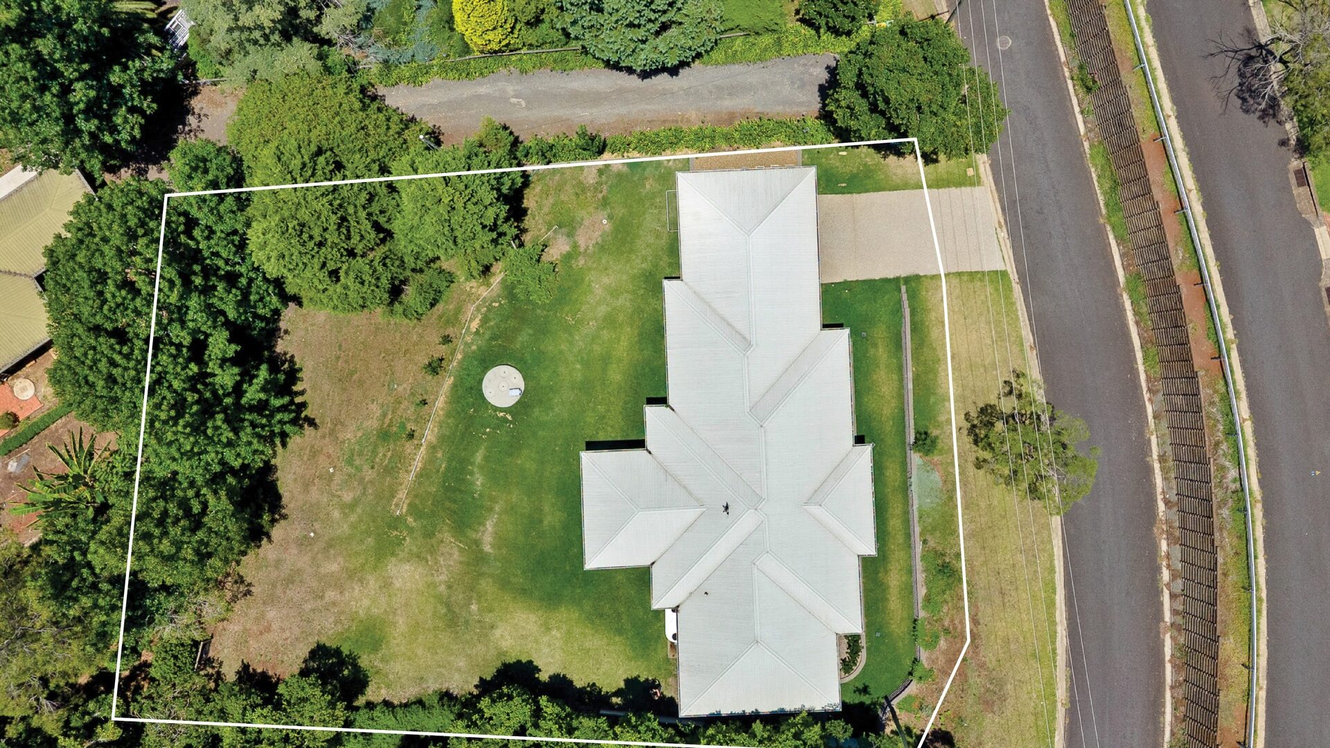 Sold - 17 Hilltop Crescent - New Property in Blue Mountain Heights - Real Estate by Heston Marino