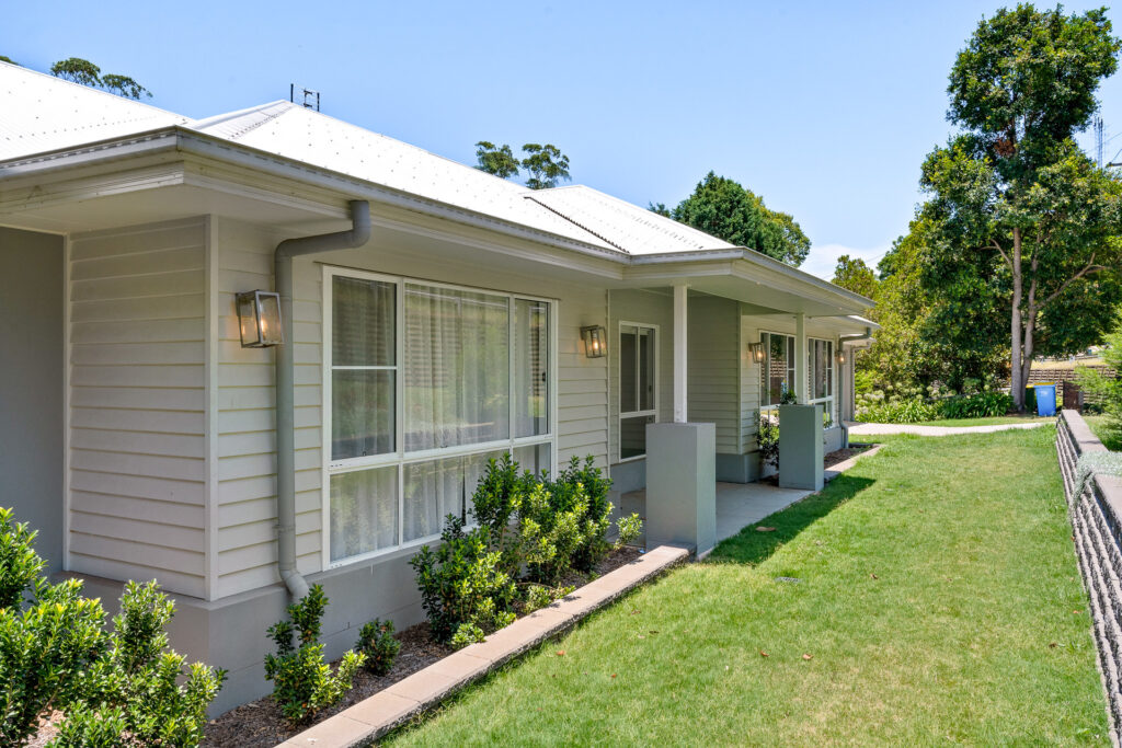 Sold - 17 Hilltop Crescent - New Property in Blue Mountain Heights - Real Estate by Heston Marino