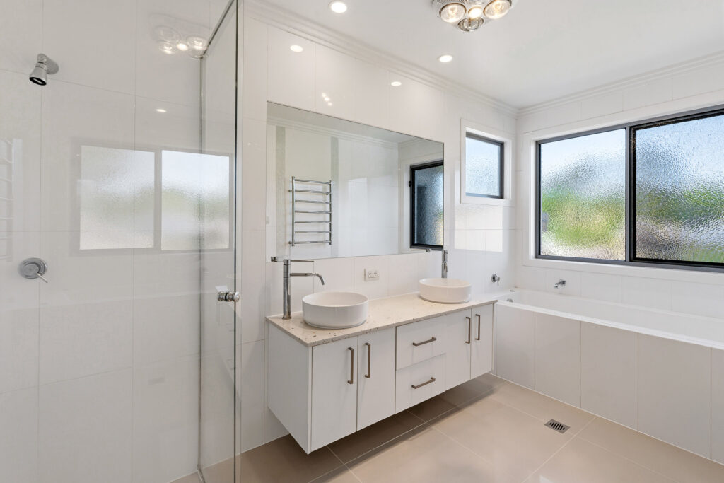 Sold - 6 Paringa Close - New Property in Middle Ridge - Real Estate by Heston Marino