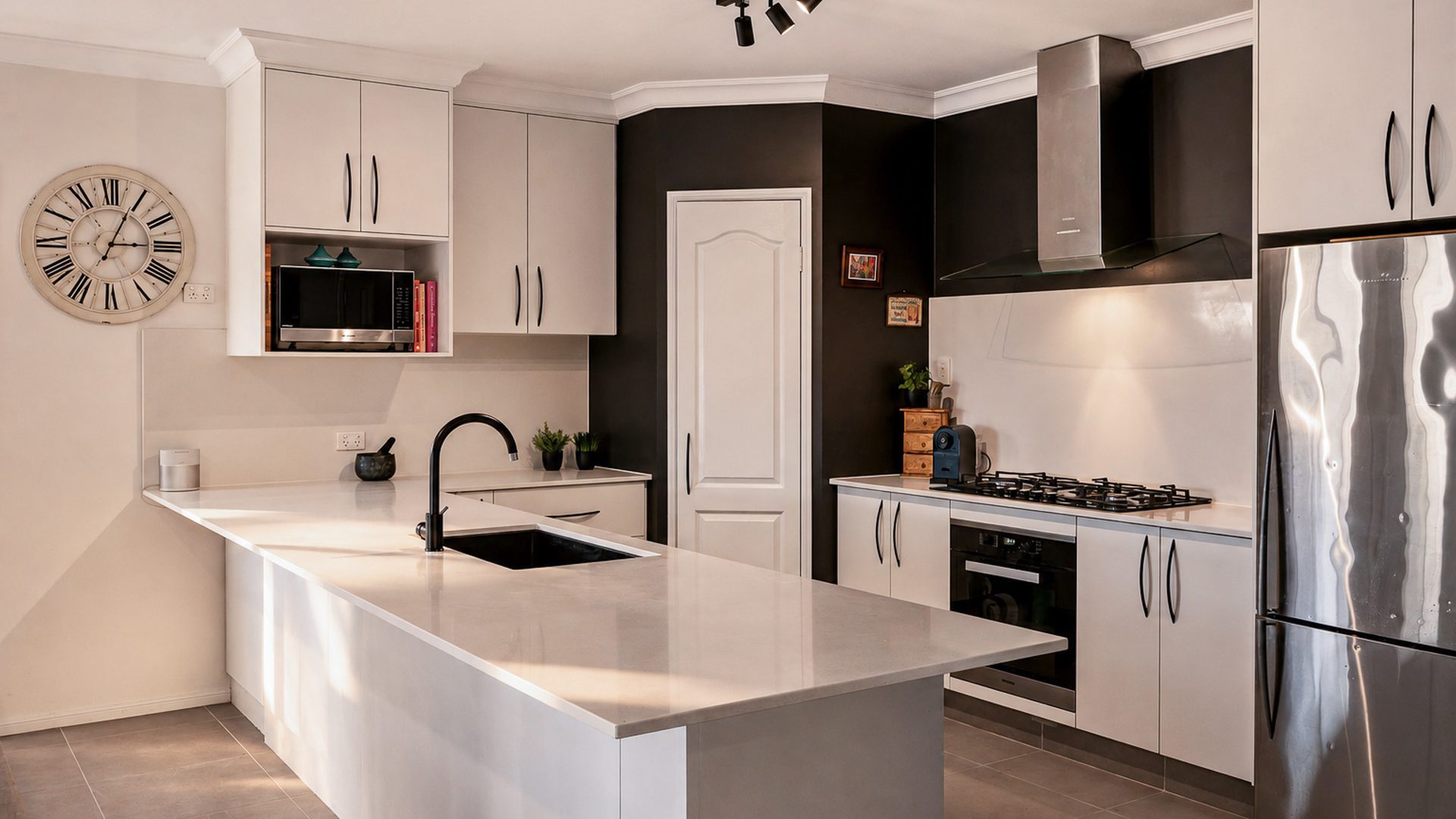 Sold - 26 Collins Street - New Property in Mount Lofty - Real Estate by Heston Marino