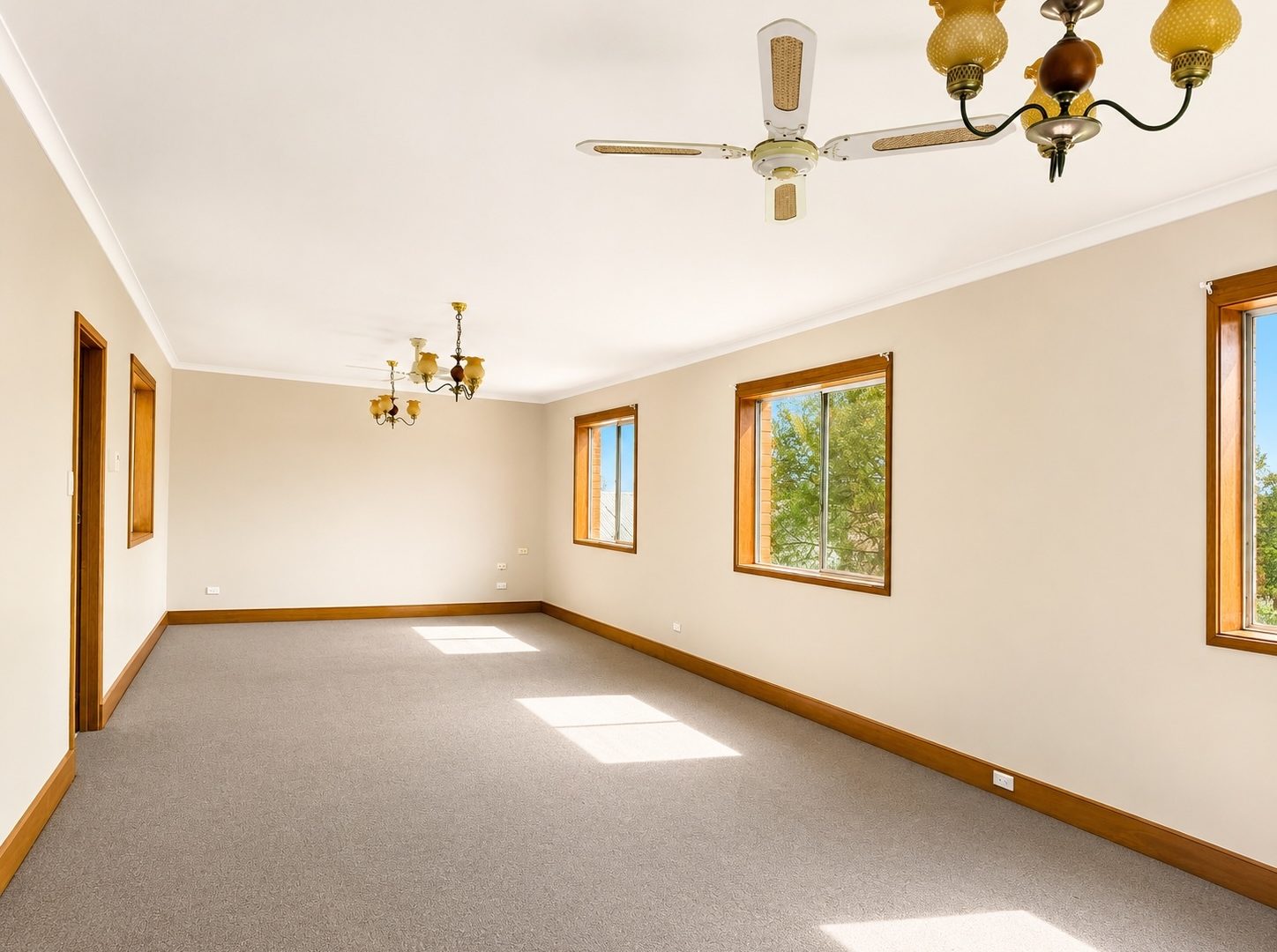 For Rent - 4/277 Bridge Street - New Property in Newtown - Real Estate by Nikita Thompson