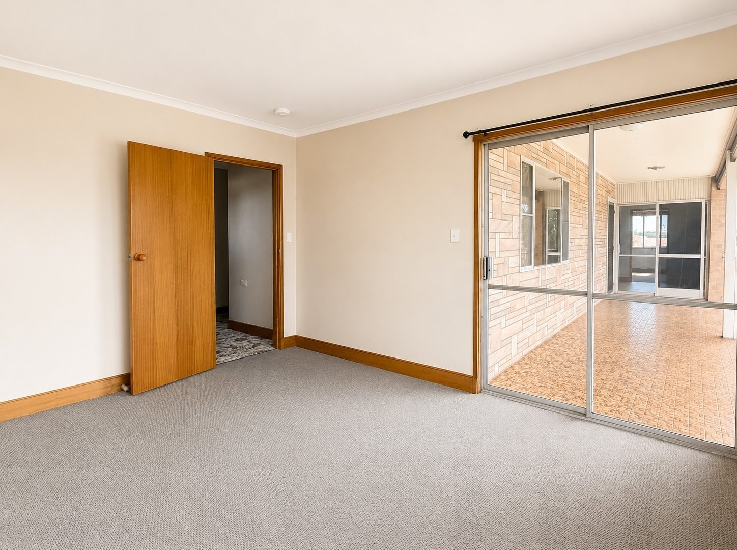 For Rent - 4/277 Bridge Street - New Property in Newtown - Real Estate by Nikita Thompson