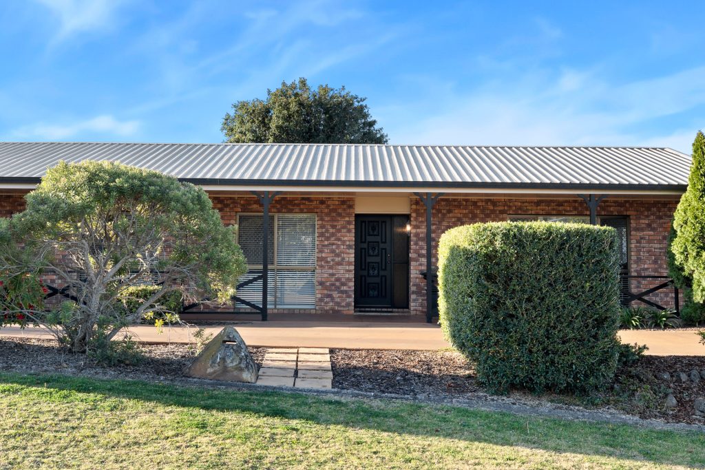 For Sale - 15 McIvor Street - New Property in Kearneys Spring - Real Estate by Heston Marino