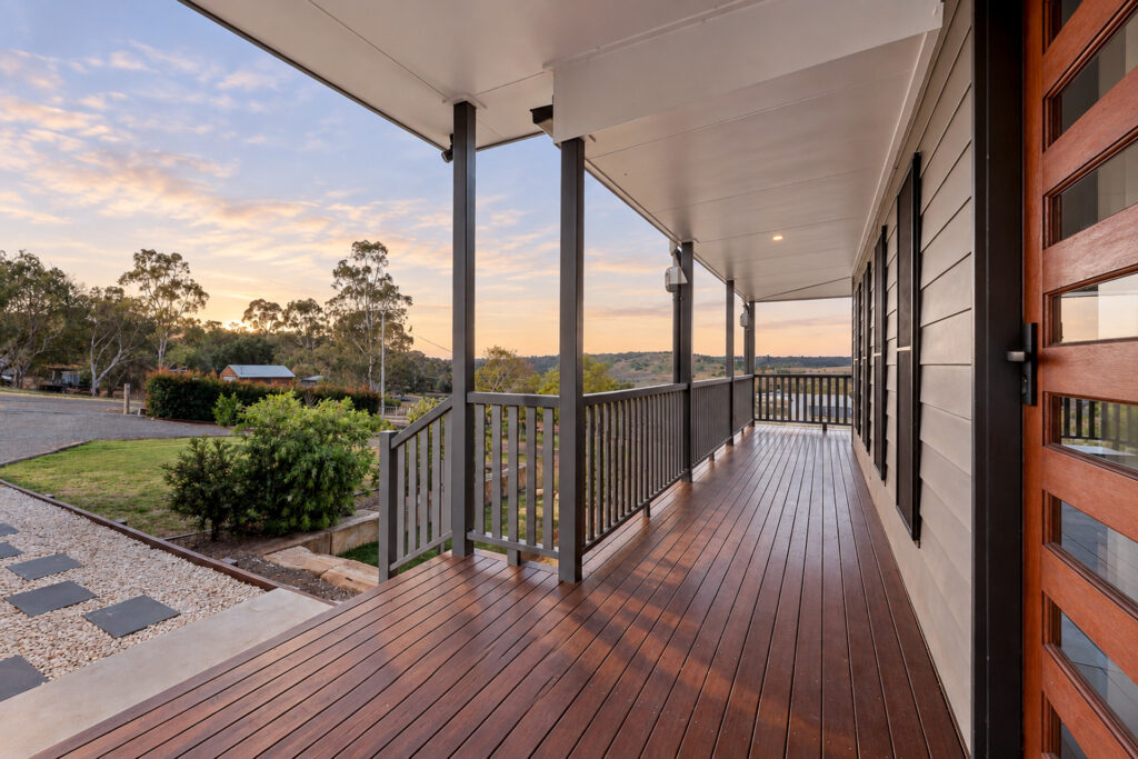 For Sale - 7 Lynda Court - New Property in Glencoe - Real Estate by Heston Marino