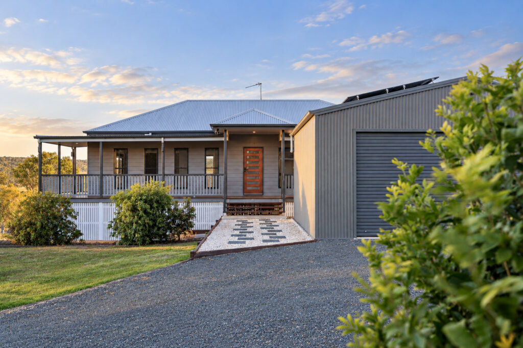 For Sale - 7 Lynda Court - New Property in Glencoe - Real Estate by Heston Marino
