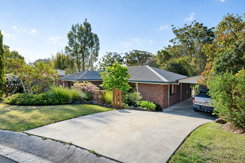 For Sale - 3 Spies Court - New Property in Mount Lofty - Real Estate by Heston Marino