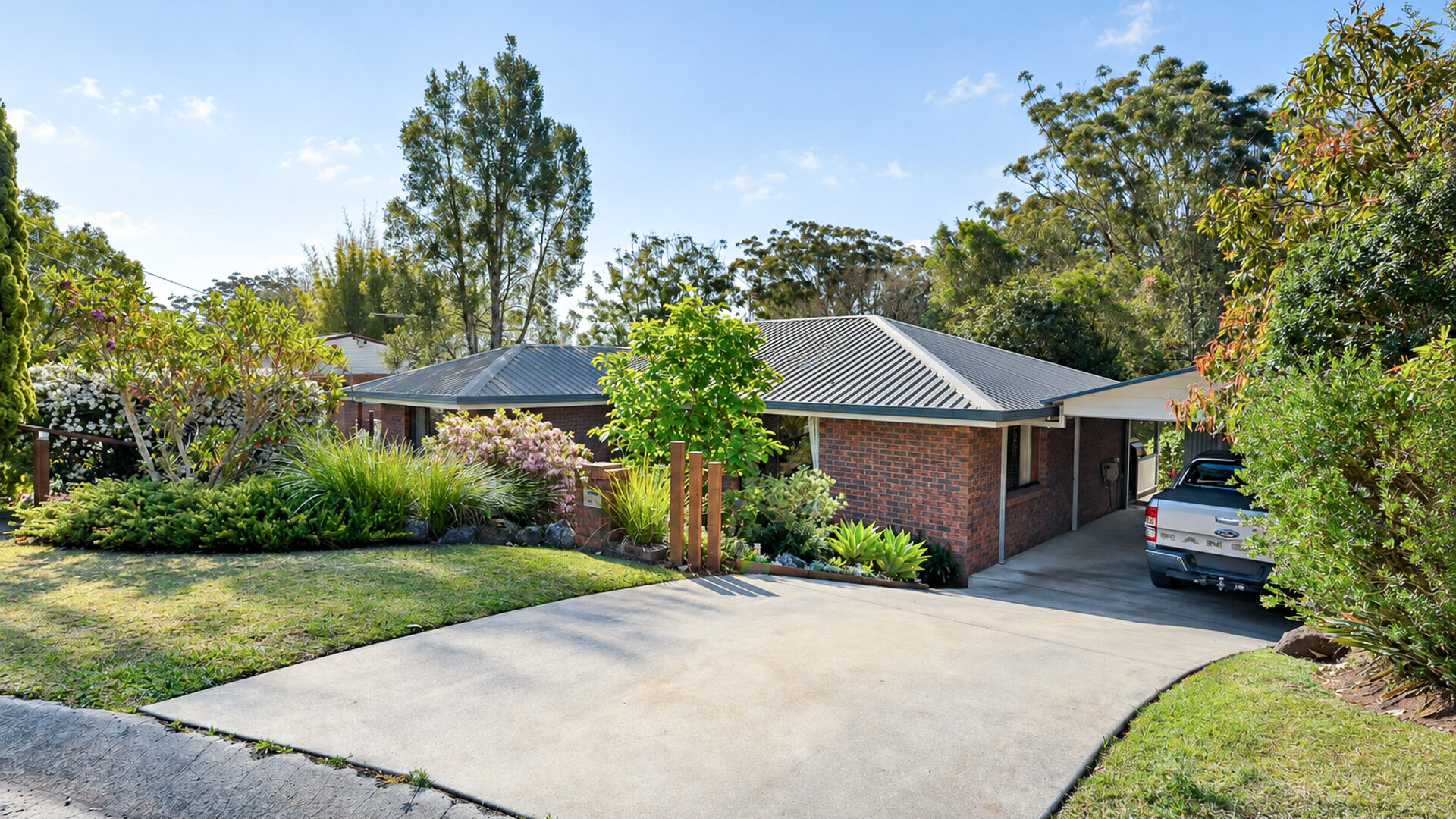 For Sale - 3 Spies Court - New Property in Mount Lofty - Real Estate by Heston Marino