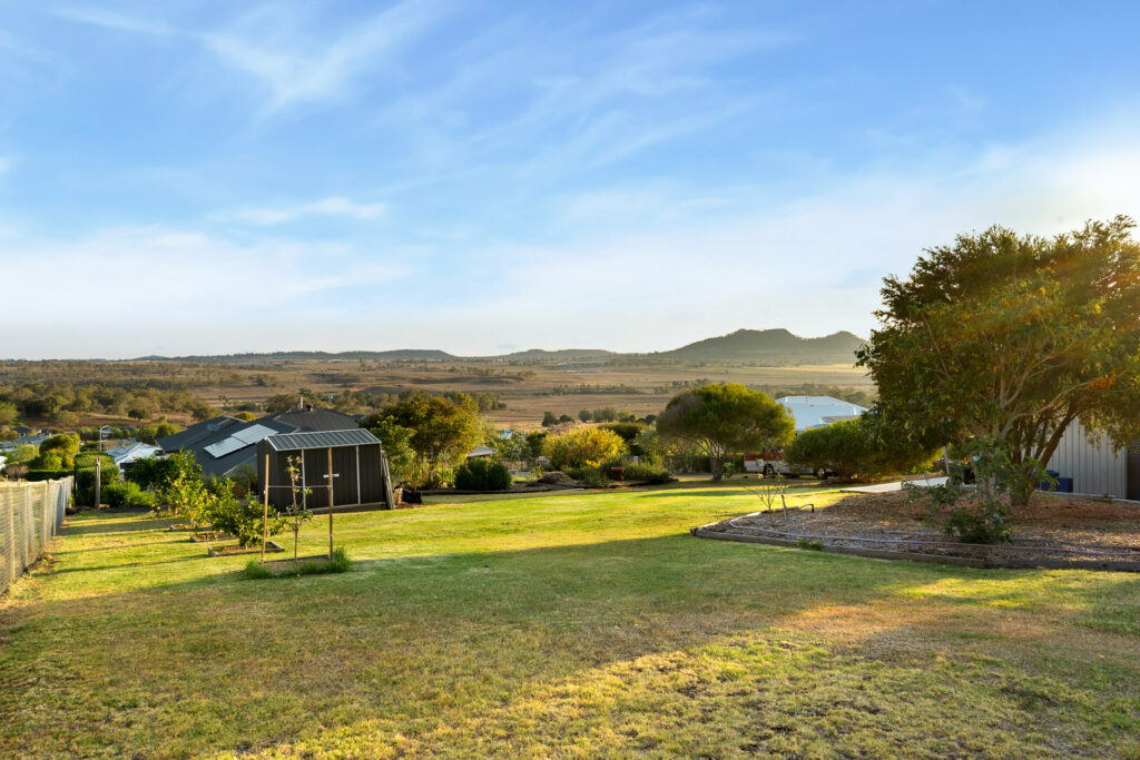 For Sale - 11 Panorama Crescent - New Property in Gowrie Junction - Real Estate by Heston Marino