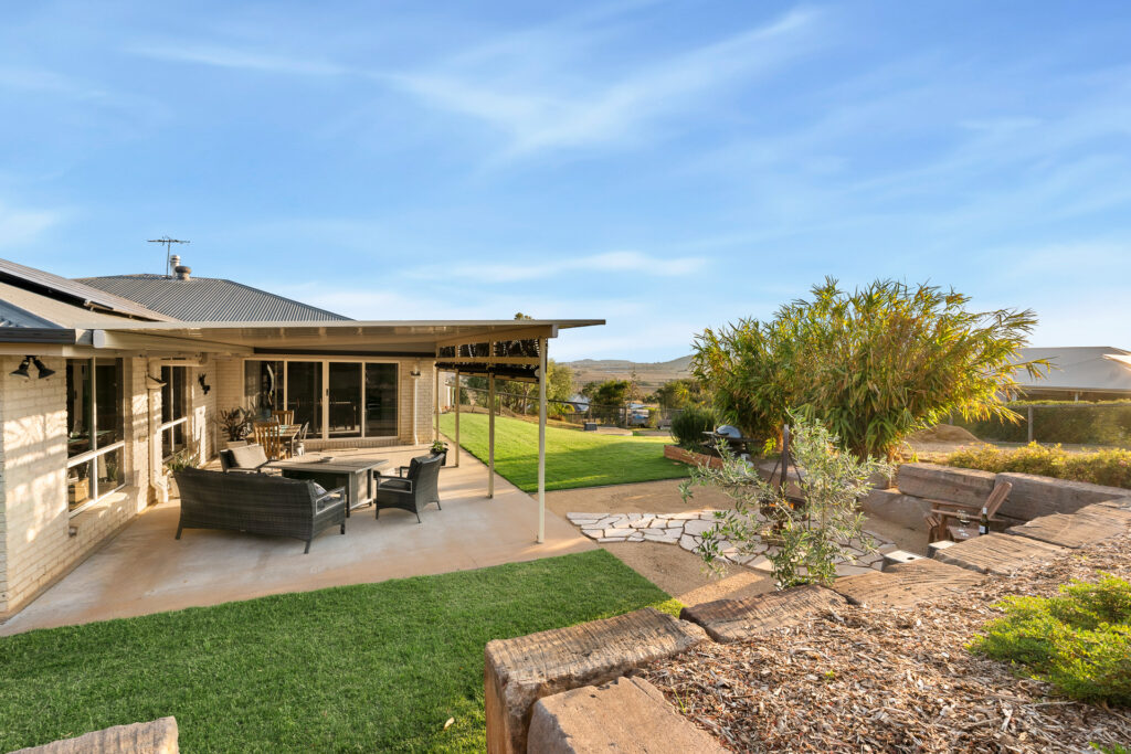 For Sale - 11 Panorama Crescent - New Property in Gowrie Junction - Real Estate by Heston Marino
