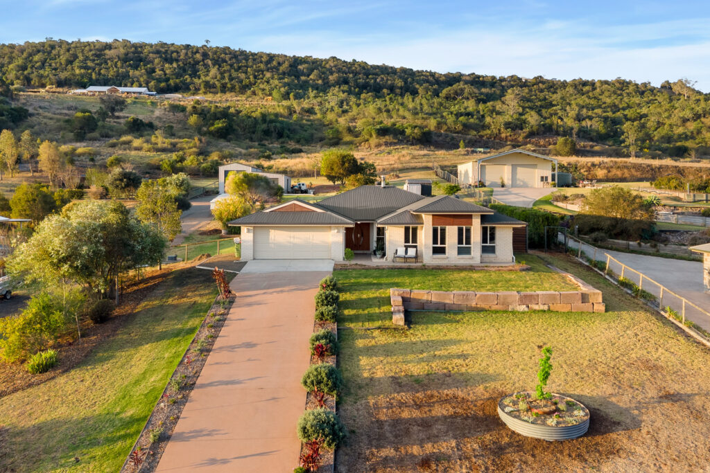 For Sale - 11 Panorama Crescent - New Property in Gowrie Junction - Real Estate by Heston Marino